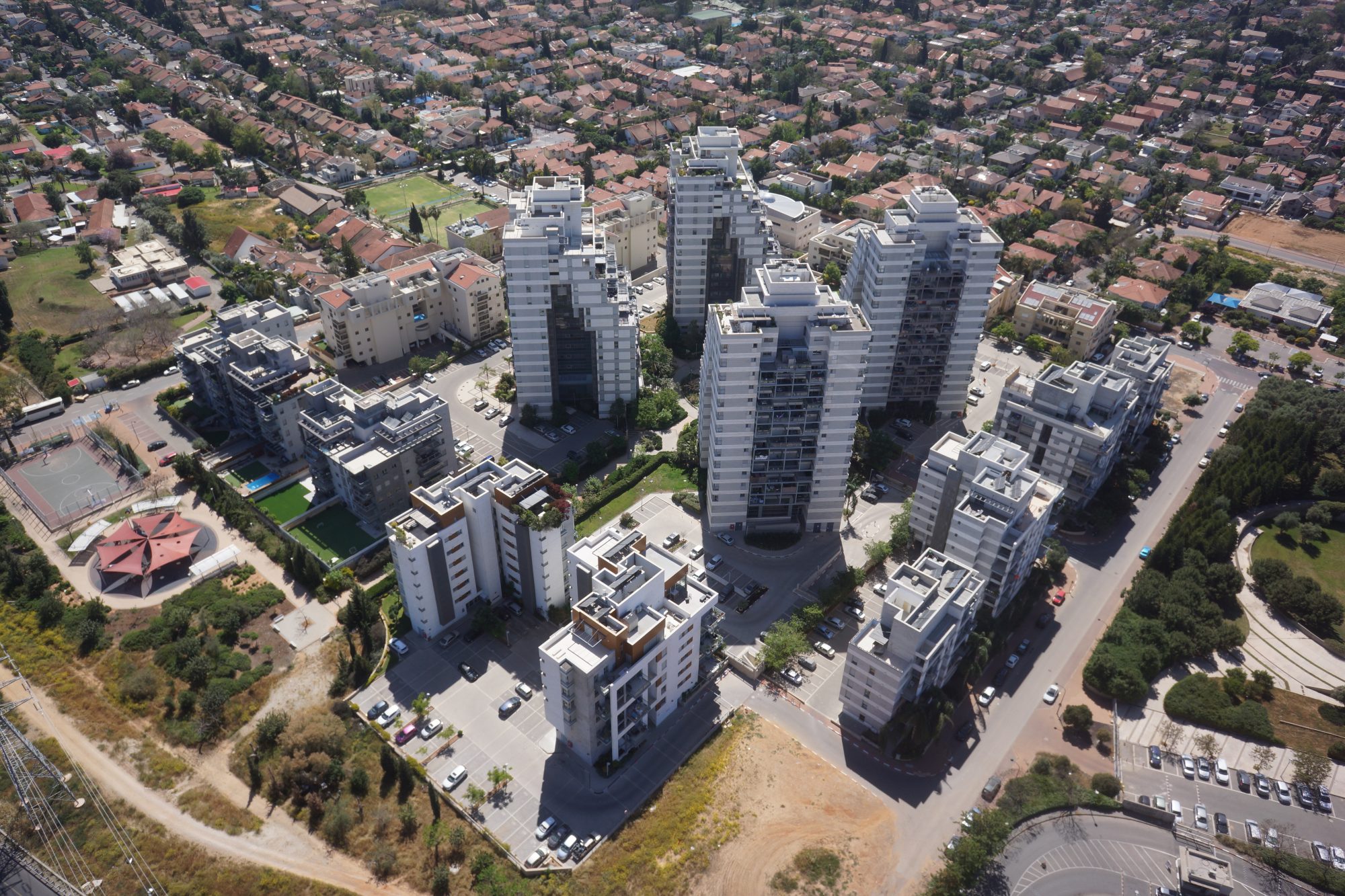 סגירת מרפסות שמש מתקפלות ברעננה